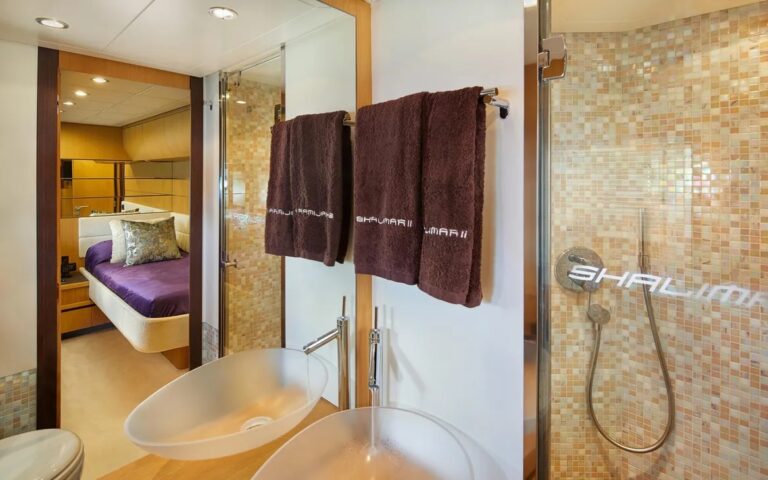 Master Ensuite