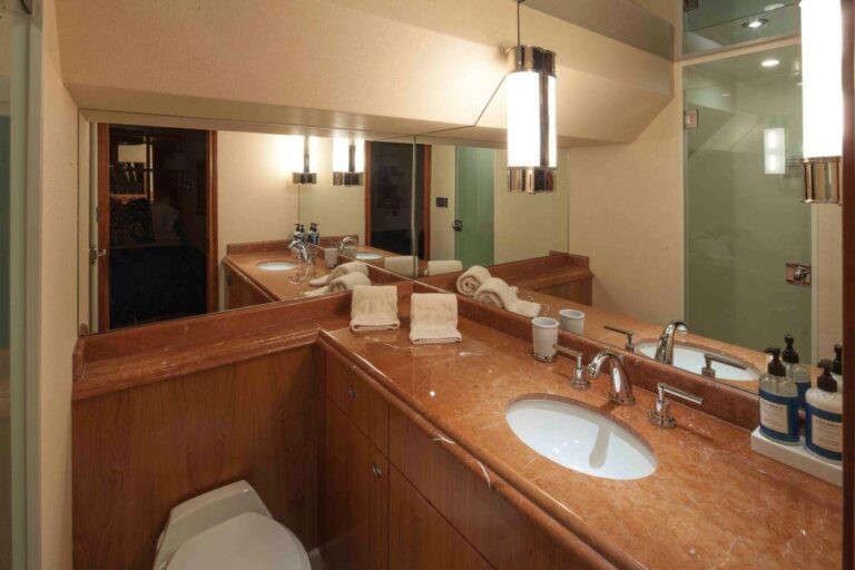 MY SHARON LEE - Guest ensuite