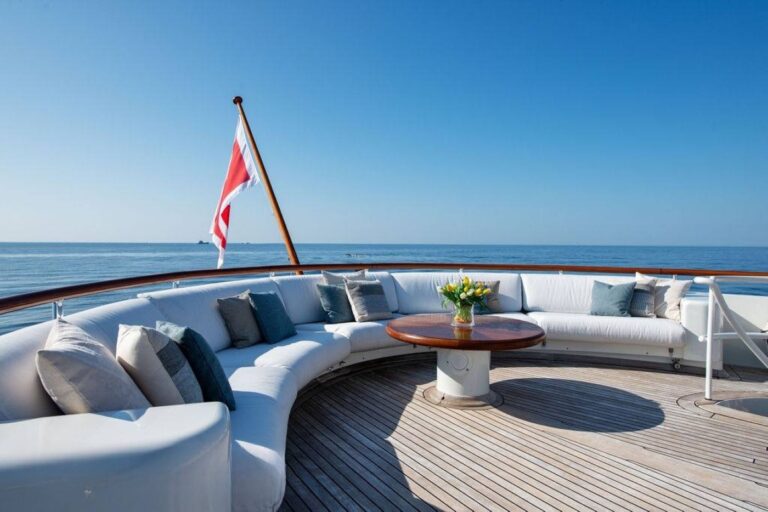 Exterior Relaxation Area