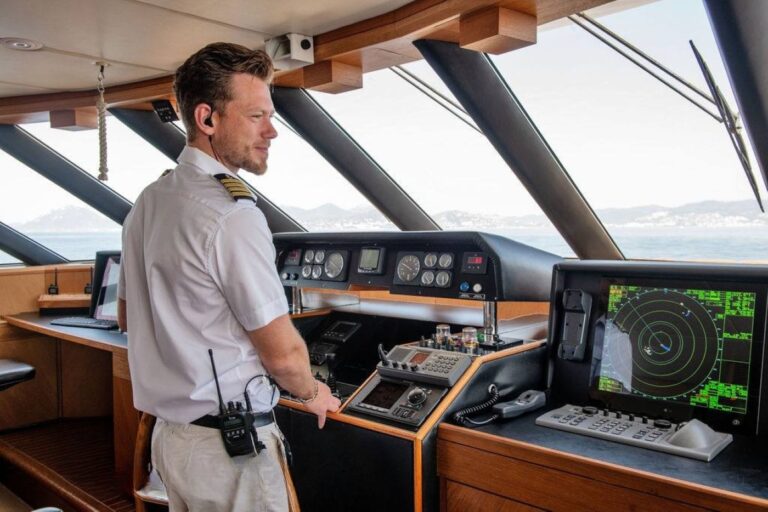 Captain Area