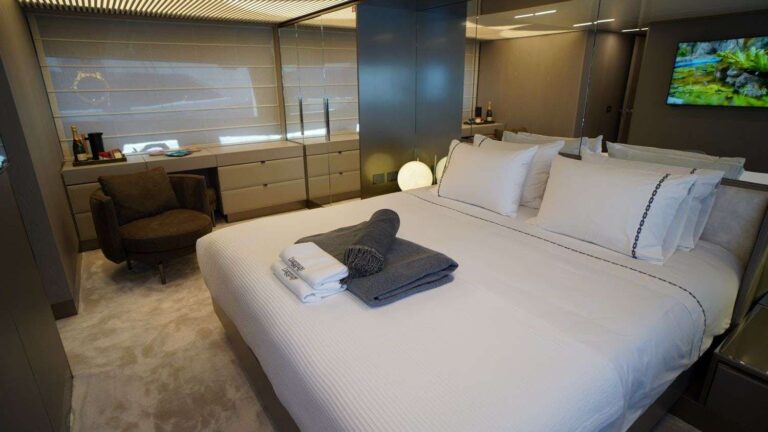 Master suite