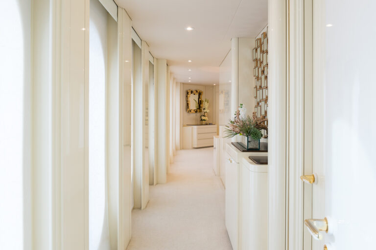 MY SHES A 10 - Guest cabin foyer