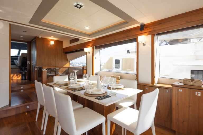 Main Salon Dining