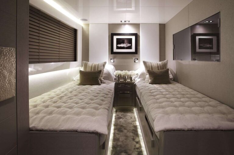 Twin Cabin