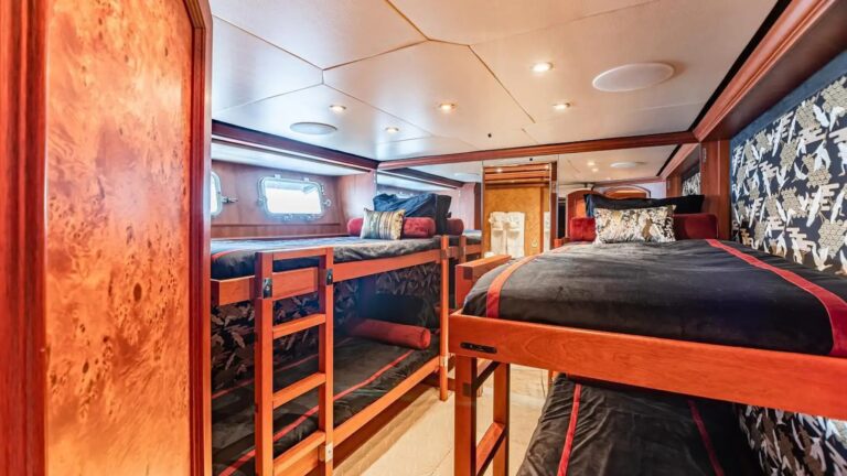 Twin Suite