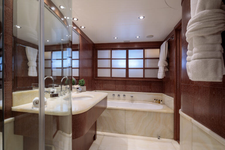 Master Ensuite Bathroom