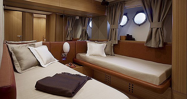 Twin Cabin