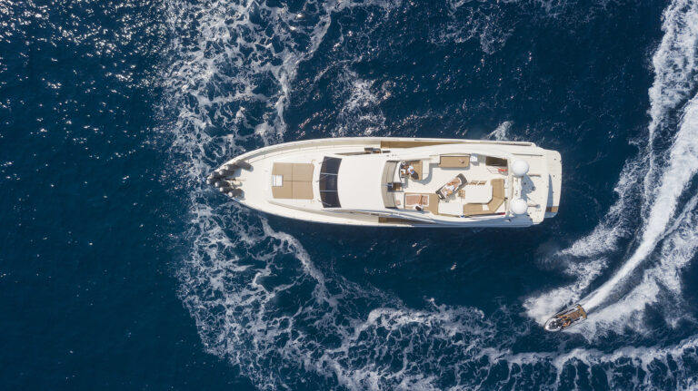 Aerial With Tender