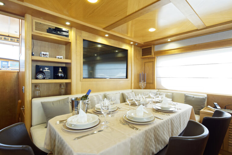 Dining Set Up