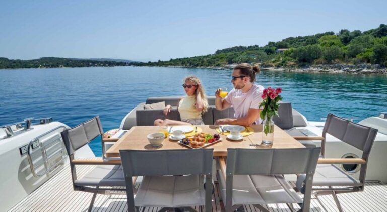 Exterior Relaxation Area With Dining