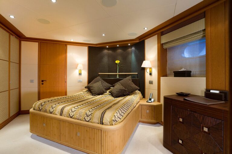 Guest Cabin