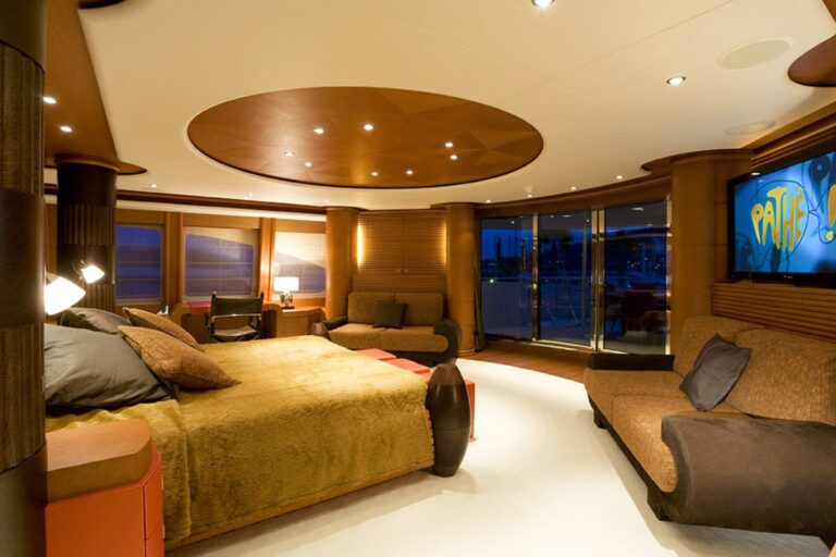 Guest Cabin