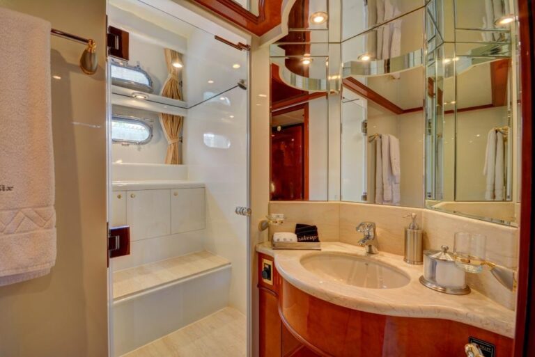 MY SIXTY SIX - VIP ensuite