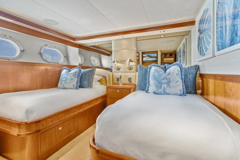 Twin Suite
