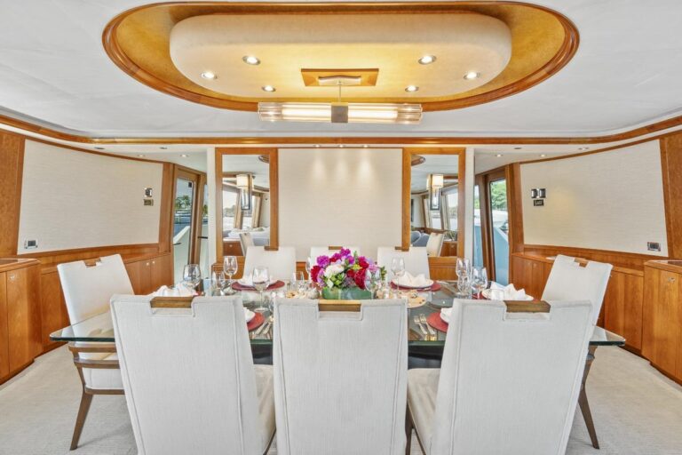 Main Salon Dining