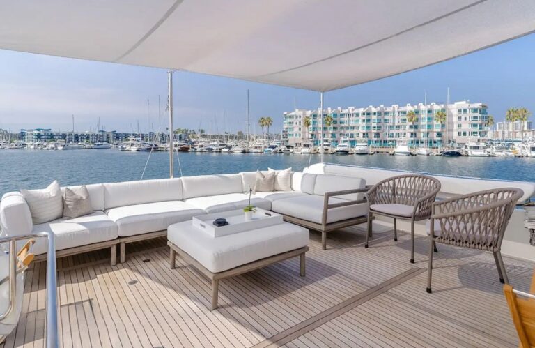 Exterior Relaxation Area