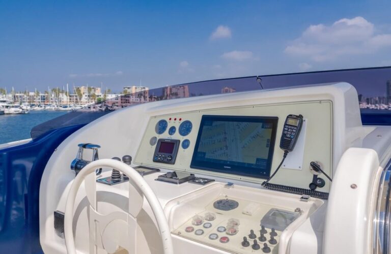 Captains Area