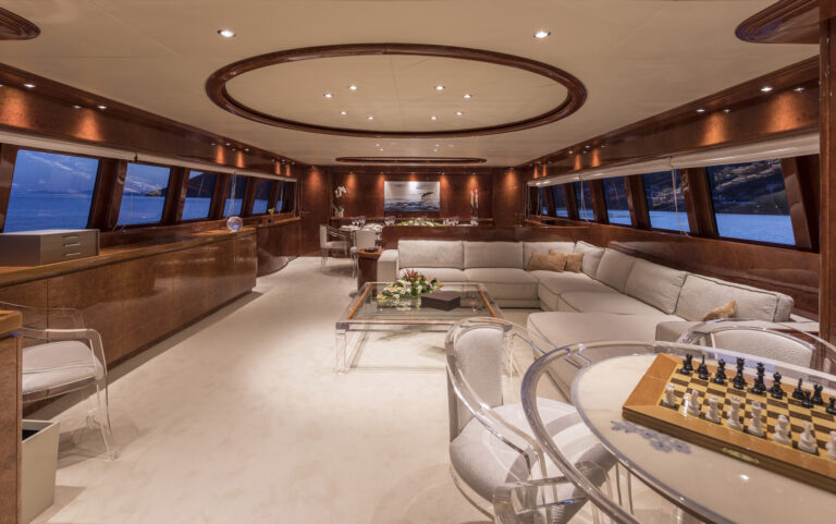 Main Salon View Forward