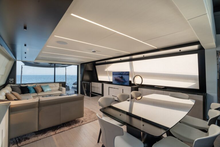 Main Salon View Aft
