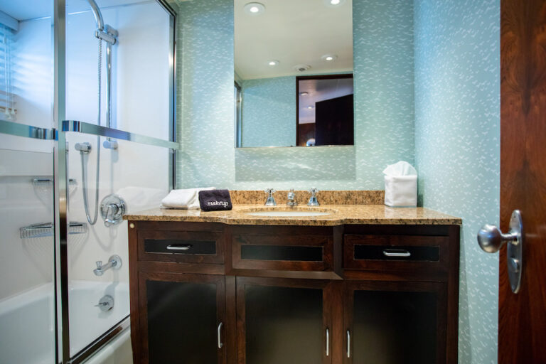 Ensuite Bathroom