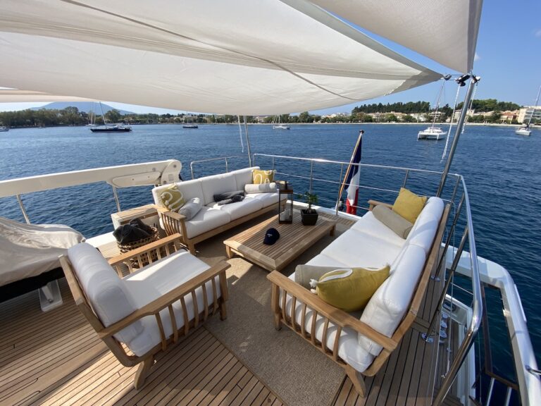 Flybridge