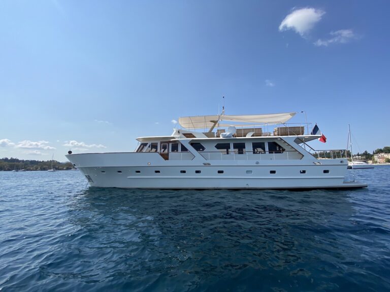 Yacht Profile