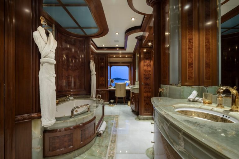 Master Ensuite