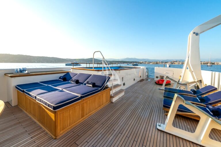 Exterior Relaxation Area