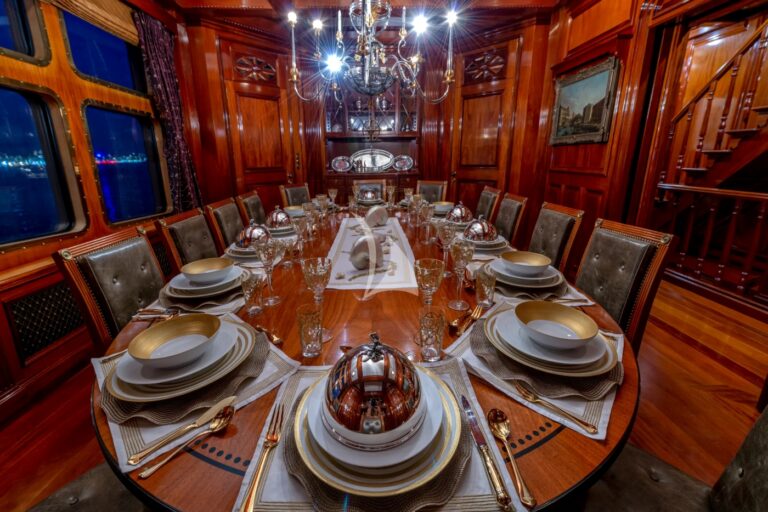 Main Dining