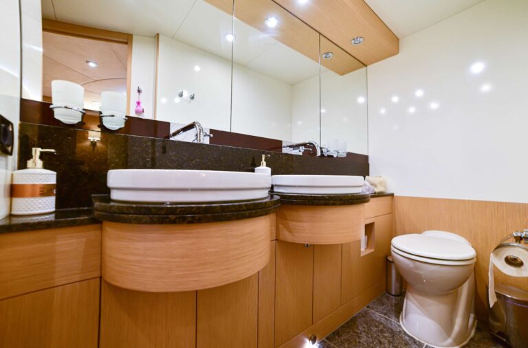 Master Ensuite
