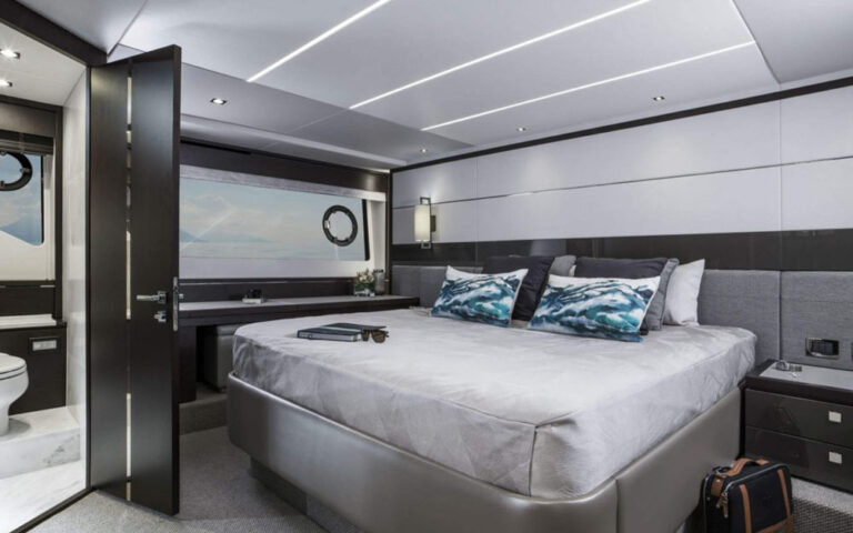 Double Cabin With Ensuite