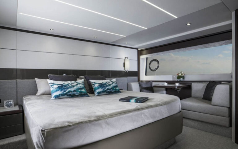 Double Cabin