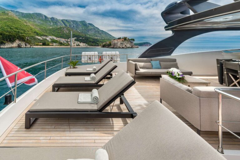Flybridge
