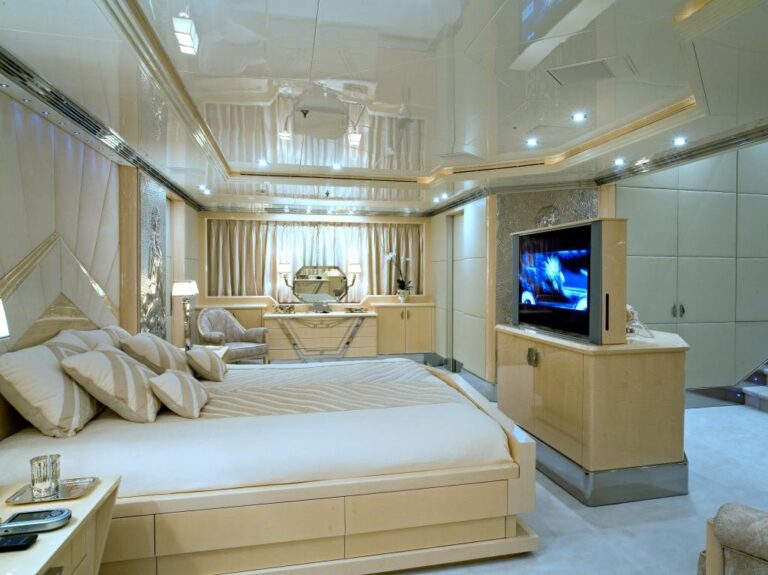 MY SUNDAY - Master cabin