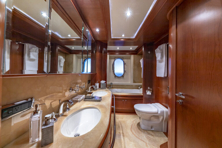 Master Ensuite