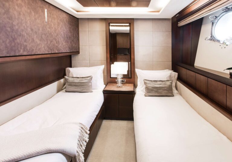 Twin Cabin