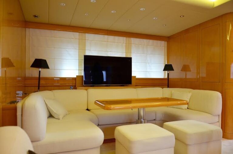 Main Salon