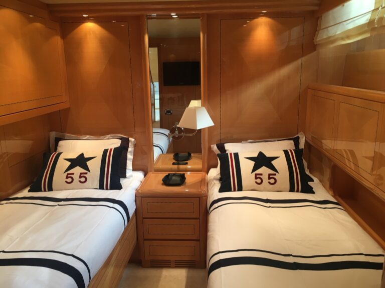 Twin Cabin