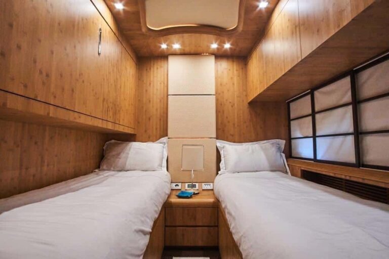 Twin Suite