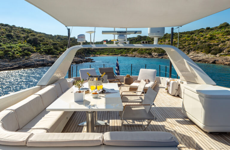 Flybridge