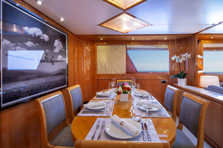 Dining Set Up