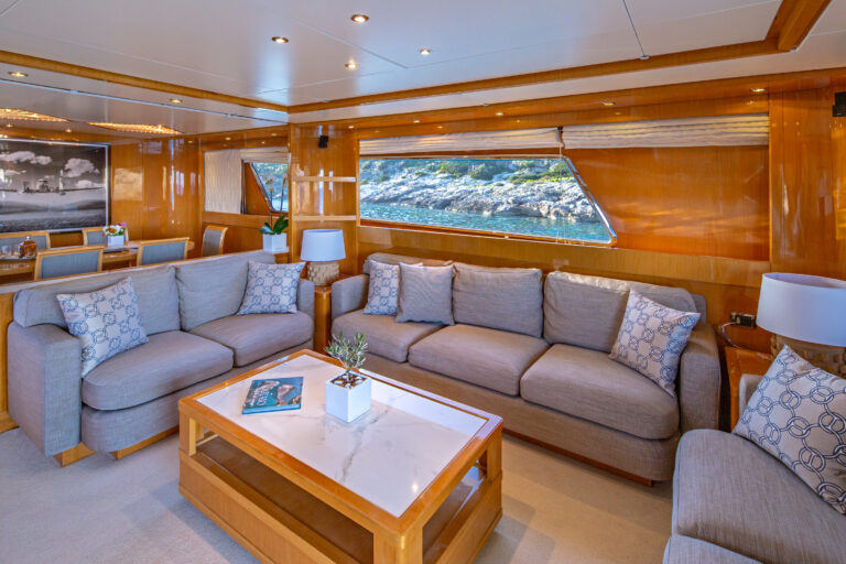 Saloon Seating