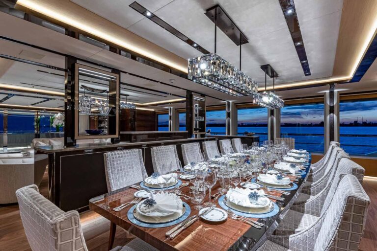 Saloon Dining Area