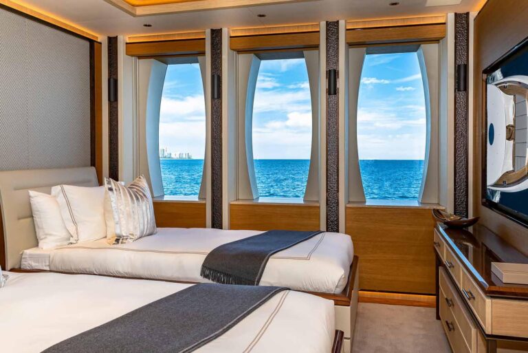 Twin Cabin