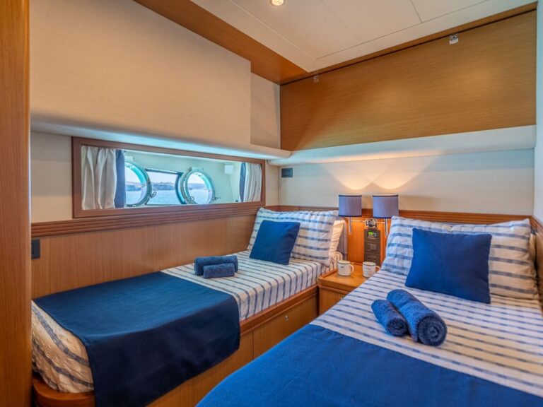 Twin Cabin