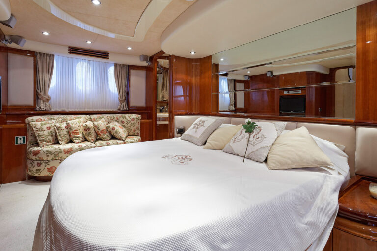 MY TRANQUILITA - Master cabin