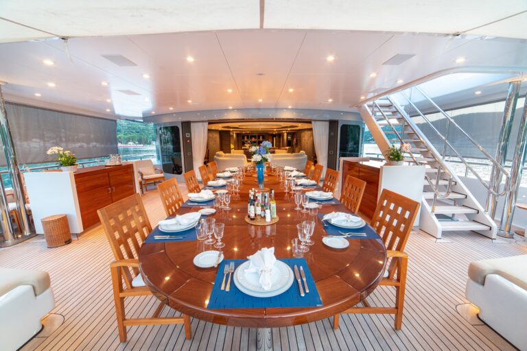 Deck Dining