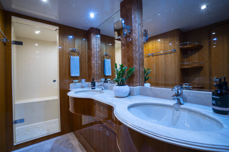 Master Ensuite