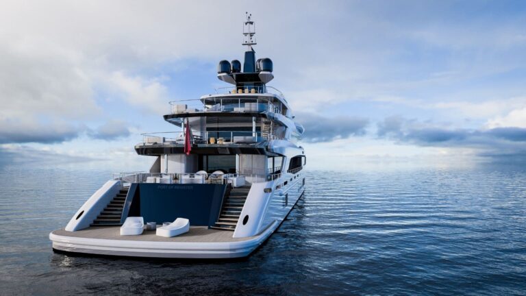 Motor yacht TRIUMPH - Aft View