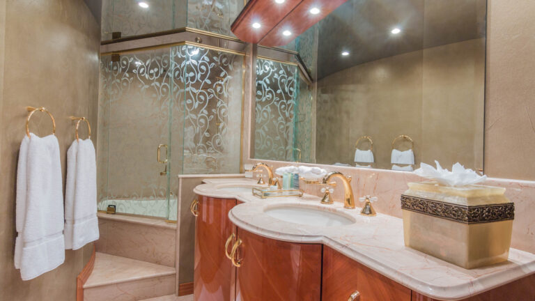 Master Ensuite
